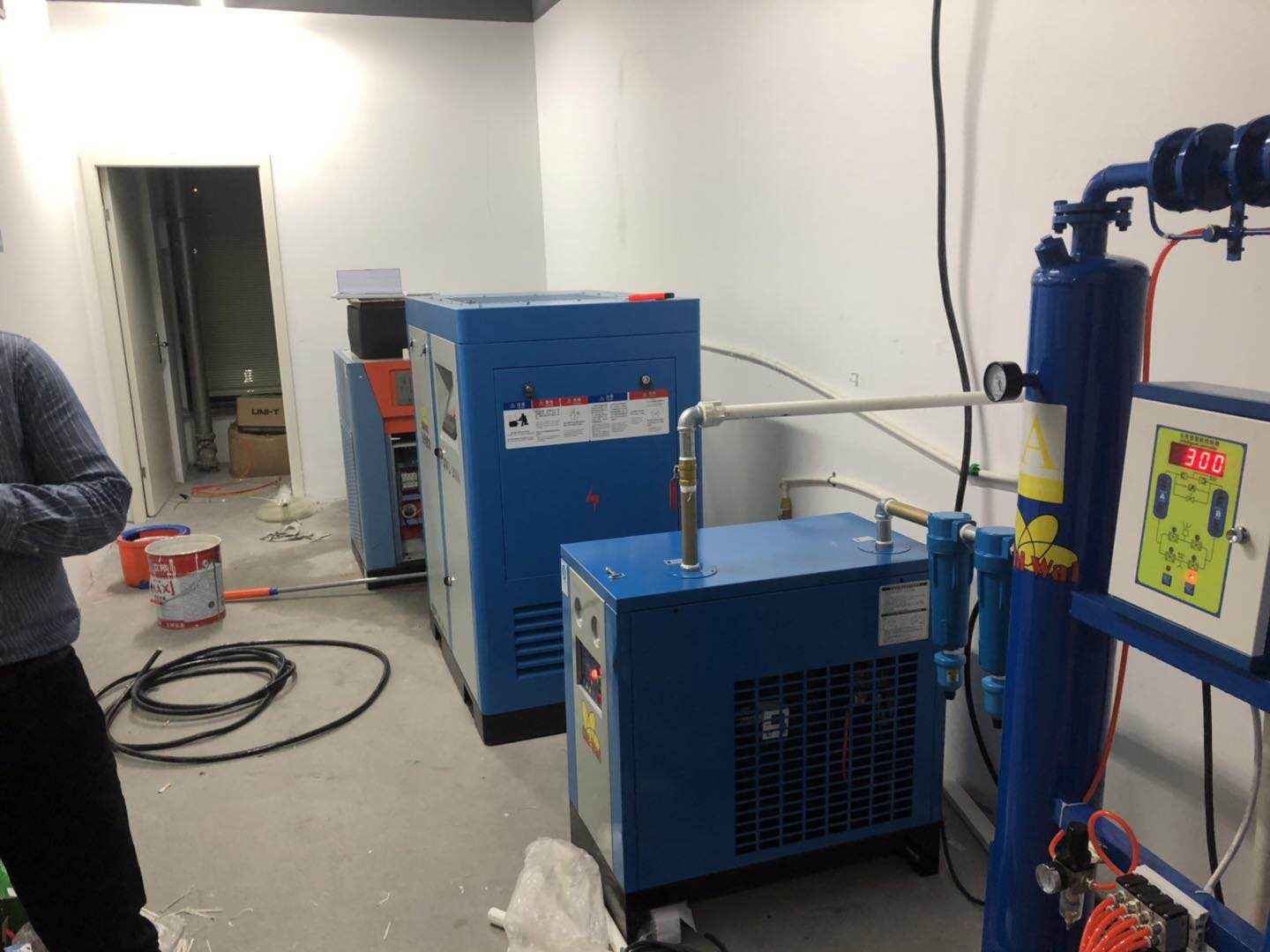 權偉水潤滑螺桿空壓機 權偉水潤滑螺桿空壓機